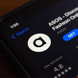 ASOS Customers Receive Bizarre “Hacked” Message Amid Suspected Snowflake Compromise
