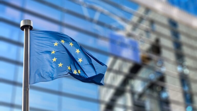 EU Chief Warns of AI-Powered Hacking, Moves to Rein In Social Media