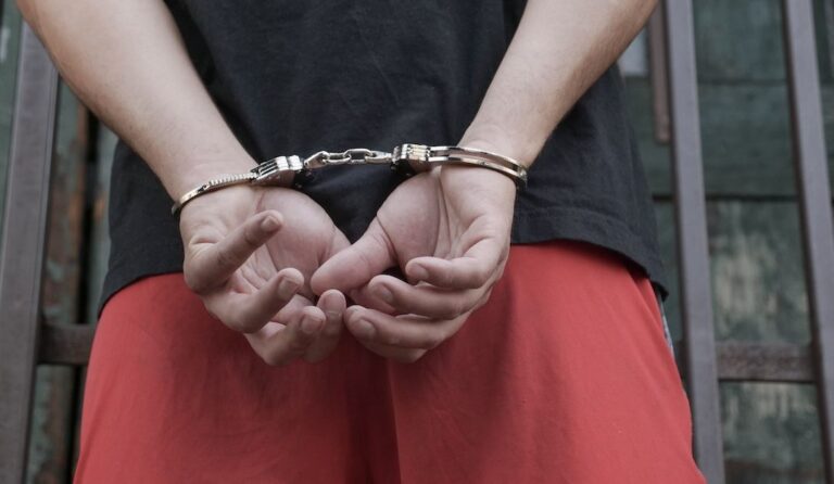 Russian suspect in bank account takeovers is extradited to US